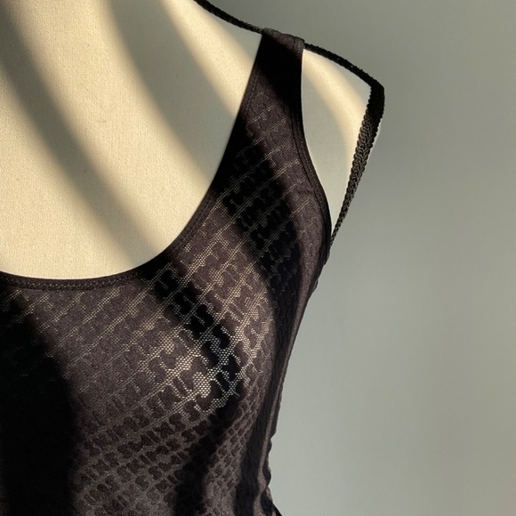 EUC SKIMS Black stretch logo tank top SZ M - Picture 2 of 5